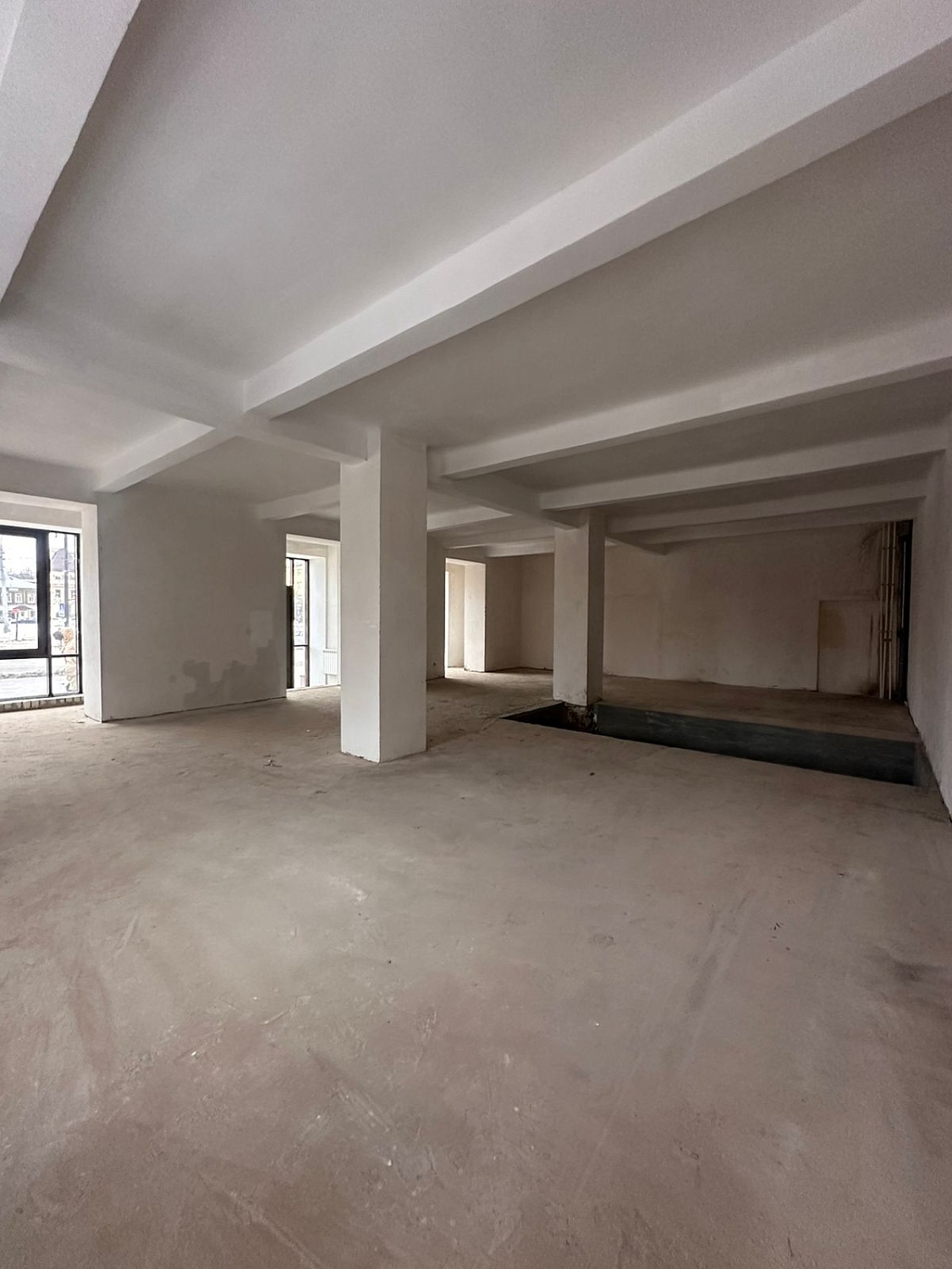 Угловое помещение свободного назначения 140 м², ул. Багаева, 14к1